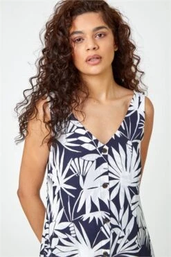 Cerise Sleeveless Floral Print Tunic Top -Outlet Modi Qube Store 00a5ce90 5842 4764 b837 759550b60e1a