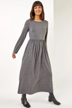 Dark Grey Pocket Stretch Maxi Dress -Outlet Modi Qube Store 08b277f1 d1ea 4f5f 8d5f ce84a9361063