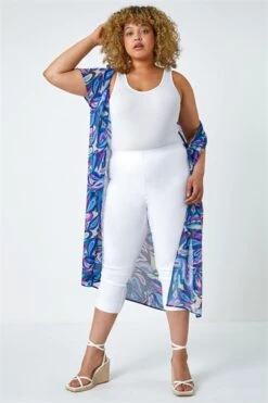 Blue Curve Floral Print Relaxed Top -Outlet Modi Qube Store 0be342a2 c4d9 411e 8429 ff97e476a2ff