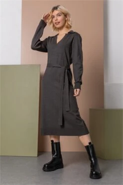 Black Knitted Jumper Dress -Outlet Modi Qube Store 0c53ab47 ef35 4f8c a9d5 9548ed4f3770