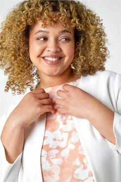 Black Curve Abstract Print Maxi Stretch Dress -Outlet Modi Qube Store 0debba76 bb32 4125 ae99 d870a3e7998a