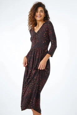 Black Ditsy Floral Maxi Dress -Outlet Modi Qube Store 0e25d1d5 1dce 4192 85e8 c6af8415ed44