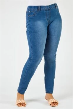 Blue Curve Paisley Back Bar Stretch Top -Outlet Modi Qube Store 0e7cda23 c64a 48f0 8ff8 b138acb498fc