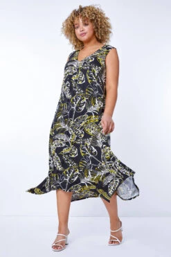 Black Curve Leaf Hanky Hem Stretch Dress -Outlet Modi Qube Store 10c65b18 cfcf 4444 a010 302b4f52964a