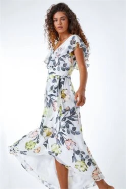 Red Floral Print Chiffon Wrap Dress 10 Red Floral Print Chiffon Wrap Dress -Outlet Modi Qube Store 117bc0cd af54 42ec a18f 8f185778fc2e