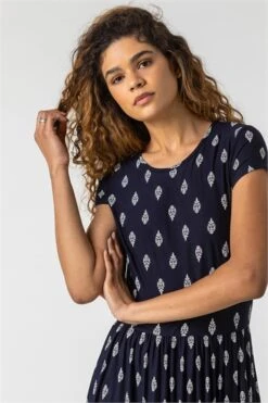 Black Petite Border Print Stretch Midi Dress -Outlet Modi Qube Store 141bb7c3 5a31 4a62 a117 762547b1c806