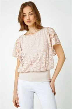 Light Pink Textured Animal Print Top -Outlet Modi Qube Store 15093b79 29d9 4381 bce1 1e11029dc897