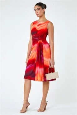 Magenta Luxe Floral Fit & Flare Maxi Dress -Outlet Modi Qube Store 157b8778 d8f2 41af a917 0e6b7a7f277b