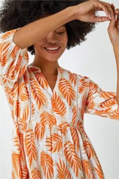 Orange Sleeveless Floral Print Vest -Outlet Modi Qube Store 2a3ccd1a 61d4 4b8a 8d36 efcb372c70c9