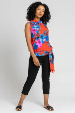 Red Petite Floral Print High Neck Tie Top -Outlet Modi Qube Store 34d96d80 ce61 4230 a06e 419a07cfc6dc