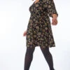 Black Curve Floral Stretch Dress -Outlet Modi Qube Store 3521de7d 80cd 4b2a b70f 1b5be6e80d4c