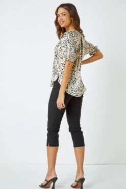 Stone Puff Sleeve Animal Print Blouse -Outlet Modi Qube Store 3adee4dd 0cc3 401b 8a61 8b55871879a9