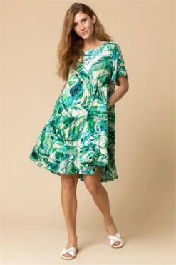 Lime Petite Floral Border Print Shift Dress -Outlet Modi Qube Store 3b0fc6b0 f9bc 4150 ba0f 52910f4f2394