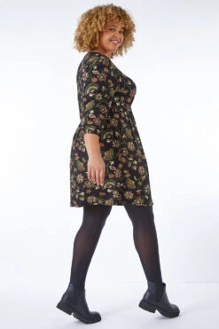 Black Curve Floral Stretch Dress -Outlet Modi Qube Store 3b54eb5b c177 4e09 ad27 69a1b47e1ff8