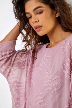 Light Pink Leaf Burnout Print Overlay Top -Outlet Modi Qube Store 3c531353 fac4 4a5c a5c6 706c957fedb2