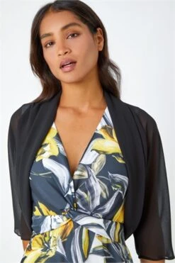 Black Sleeveless Vest Top With Necklace -Outlet Modi Qube Store 4096ff3b 015a 4ac1 babc eed29d6e9ef1