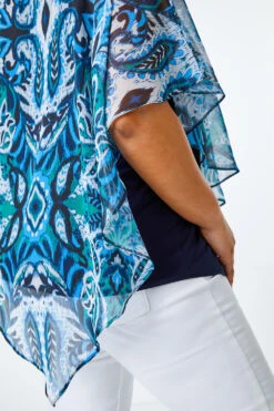 Green Curve Paisley Print Chiffon Overlay Top -Outlet Modi Qube Store 40ac7bf6 7e1a 4972 a85b 006cba541ead