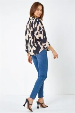 Outlet Modi Qube Store 6 Ivory Abstract Print Longline Button Blouse