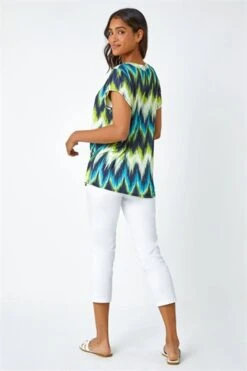 Lime Contrast Zig Zag Stretch Cami Top -Outlet Modi Qube Store 42410b8c 934c 4218 b638 1c09c1b127c1