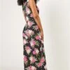 Pink Petite Sleeveless Twist Front Maxi Dress 2 Pink Petite Sleeveless Twist Front Maxi Dress -Outlet Modi Qube Store 447b5bf8 55a3 4dcf bf00 e913001505f1