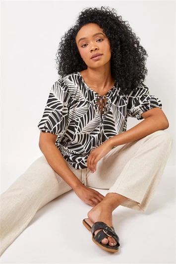 Black Petite Contrast Tropical Print Neck Tie Top 5 Black Petite Contrast Tropical Print Neck Tie Top - Image 3