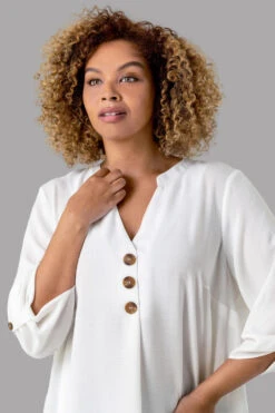 Ivory Curve Button Detail Tunic Top -Outlet Modi Qube Store 4aa82f0d 7517 4796 bfa3 6c02402e0e27