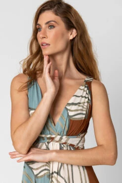 Blue Abstract Leaf Print V Neck Maxi Dress -Outlet Modi Qube Store 4ab096d0 6286 478c 9f42 a4237fc1575c