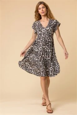 Camel Animal Print Panel Stretch Dress -Outlet Modi Qube Store 4ab111ba 273b 49fe 8f2b 87c5ba0821b8