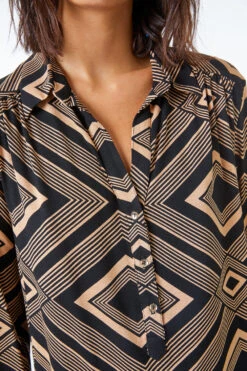 Camel Geometric Stretch Jersey Shirt 11 Camel Geometric Stretch Jersey Shirt -Outlet Modi Qube Store 4c0ed09e d79d 4466 9236 f2336178fa99