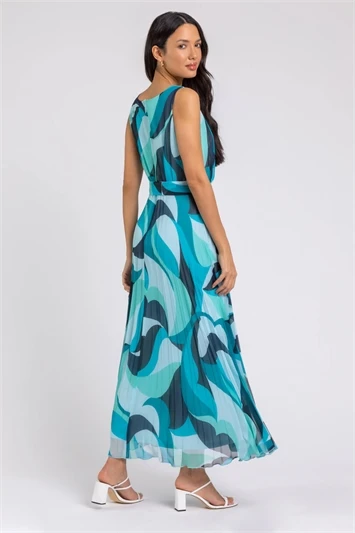 Blue Sleeveless Border Print Maxi Stretch Dress 5 Blue Sleeveless Border Print Maxi Stretch Dress - Image 3