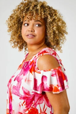 Fuchsia Curve Floral Print Cold Shoulder Top -Outlet Modi Qube Store 5de978af eef4 424f b5c0 2e8b97646edb