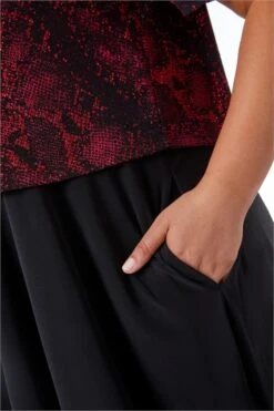 Red Curve Animal Tiered Tunic Dress -Outlet Modi Qube Store 61f4217e 2450 4acb 8b0e b6d9aa363cb6