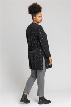 Black Curve Metallic Lace Yoke Jersey Top -Outlet Modi Qube Store 61f57cb6 6d29 4609 9950 256f807b5546