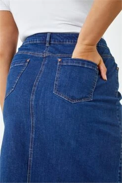 Red Curve Sleeveless Tropical Print Stretch Top