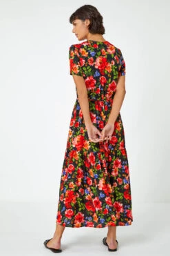 Red Floral Print Tiered Midi Dress 9 Red Floral Print Tiered Midi Dress -Outlet Modi Qube Store 6ca3c182 56f7 48ab 862c 3213b8a8f1d7