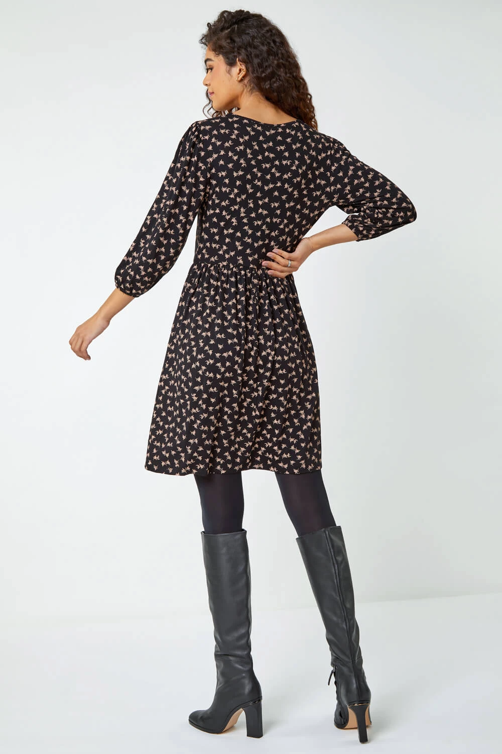 Black Lace Detail Ditsy Print Dress 5 Black Lace Detail Ditsy Print Dress - Image 3