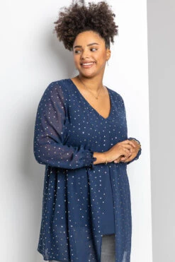 Navy Curve Foil Spot Print Split Front Top -Outlet Modi Qube Store 79f5bd44 1b7d 4177 ae00 bd399b9a6319