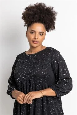 Bronze Curve Metallic Plisse Frill Hem Dress -Outlet Modi Qube Store 8148c11d 90c3 468b 8822 f3418dd3823e