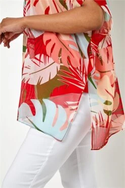 Green Petite Floral Print Halterneck Top 9 Green Petite Floral Print Halterneck Top -Outlet Modi Qube Store 8421b9a6 f939 4fd1 93d2 967a04b9b890