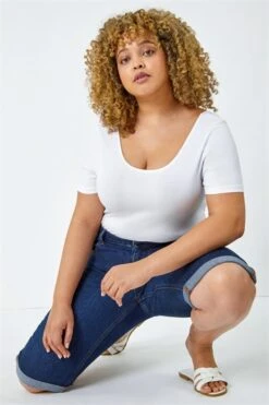 Blue Curve Aztec Print Relaxed Top -Outlet Modi Qube Store 8494e4a9 2fca 4fb0 9775 56c86d75f647