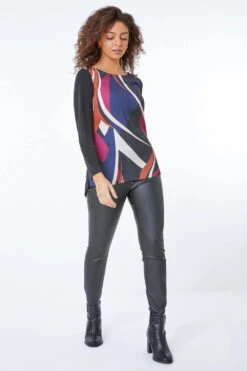 Black Petite Abstract Print Top -Outlet Modi Qube Store 88dff8b4 625c 4a22 a68e f7d526757211