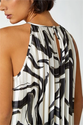 Blue Swirl Print Halter Neck Top 6 Blue Swirl Print Halter Neck Top - Image 4