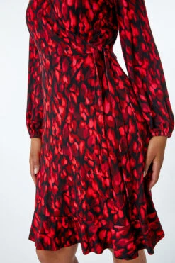 Burgundy Petite Animal Stretch Wrap Dress -Outlet Modi Qube Store 8f46a892 8d80 4696 8ca3 fb8589e6b56c