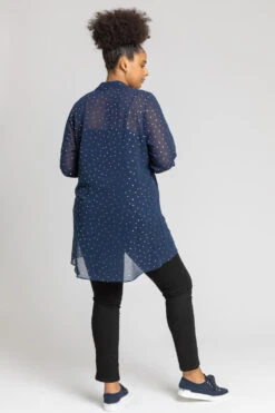 Navy Curve Longline Foil Spot Shirt -Outlet Modi Qube Store 9c63b77a f032 480e a2bd 3753371b632c