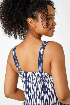 Rust Sleeveless Aztec Maxi Stretch Dress 11 Rust Sleeveless Aztec Maxi Stretch Dress -Outlet Modi Qube Store a26fee97 efcf 4869 b448 49c7197686a2