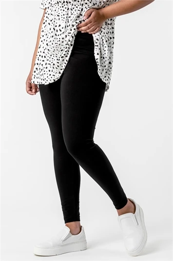 Ivory Curve Spot Print Gathered Top 6 Ivory Curve Spot Print Gathered Top - Image 4