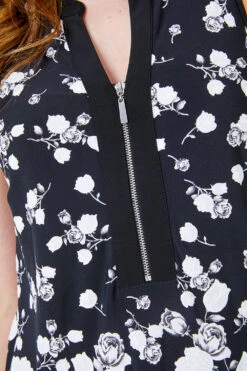 Black Floral Puff Print Zip Detail Top -Outlet Modi Qube Store a9eb212b d680 4c5b 8912 518e16f725e6