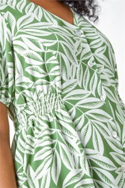 Green Petite Floral Print Shirred Midi Dress -Outlet Modi Qube Store acae70ad 0845 42b8 8064 d012c01f1b29