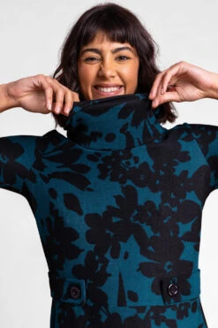 Teal Floral Print Cowl Neck Dress 10 Teal Floral Print Cowl Neck Dress -Outlet Modi Qube Store adbfbb3f 34f2 4858 beb4 c7922c2f5c3e