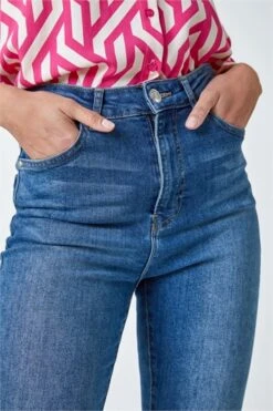 Ivory Geo Polka Dot Print Longline Shirt -Outlet Modi Qube Store b33548e3 b3e5 4b4a 95f7 12f3146e526a